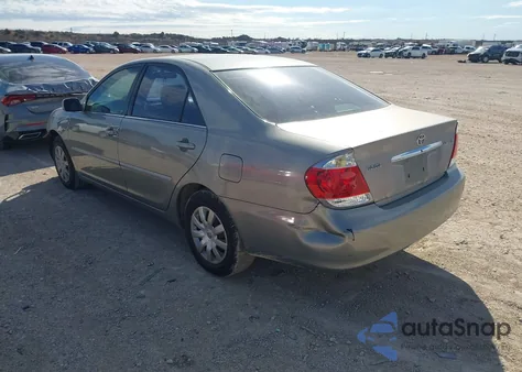 2005 Toyota Camry Le from USA, damaged, VIN 4T1BE32K85U638518